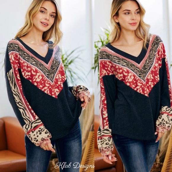 KFab Designs Tops - New!Clearance🔥 Super Soft V Neck Leopard ColorBlock Long Sleeve oversized Top